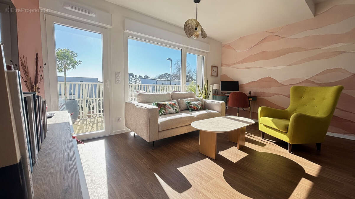 Appartement à LE RELECQ-KERHUON