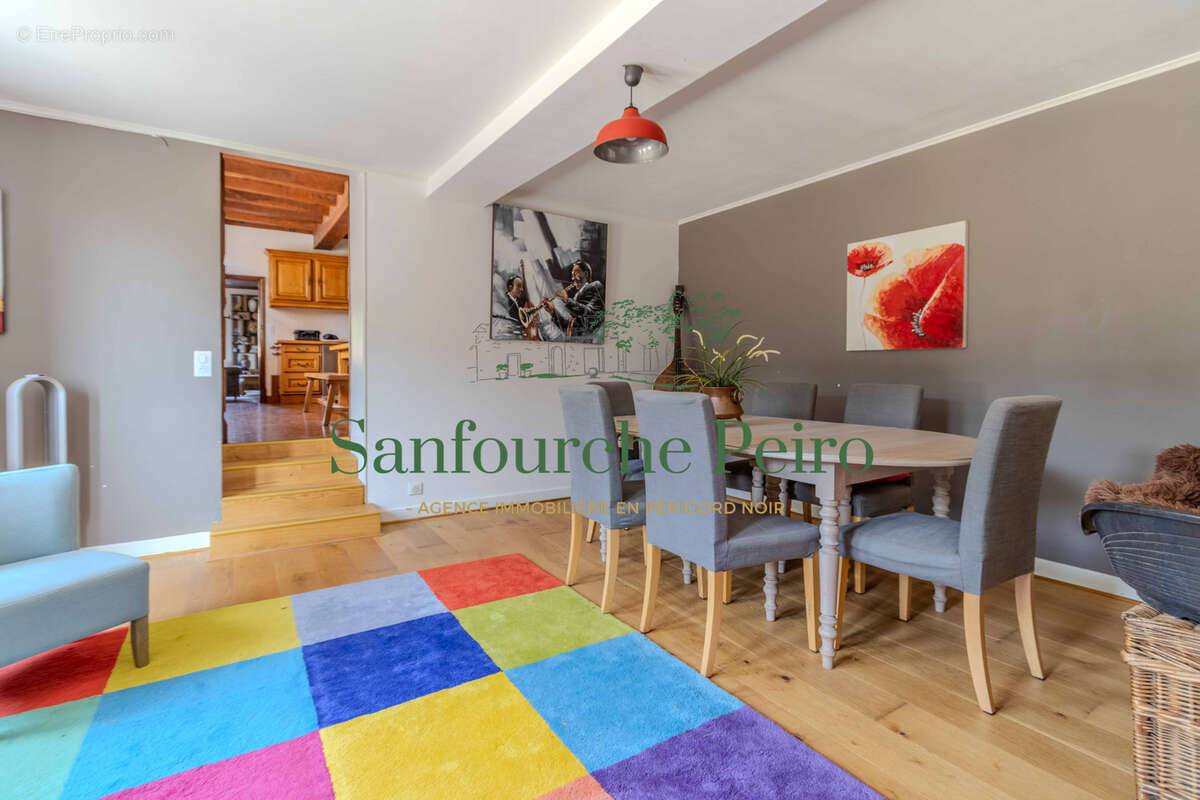 Maison à SARLAT-LA-CANEDA