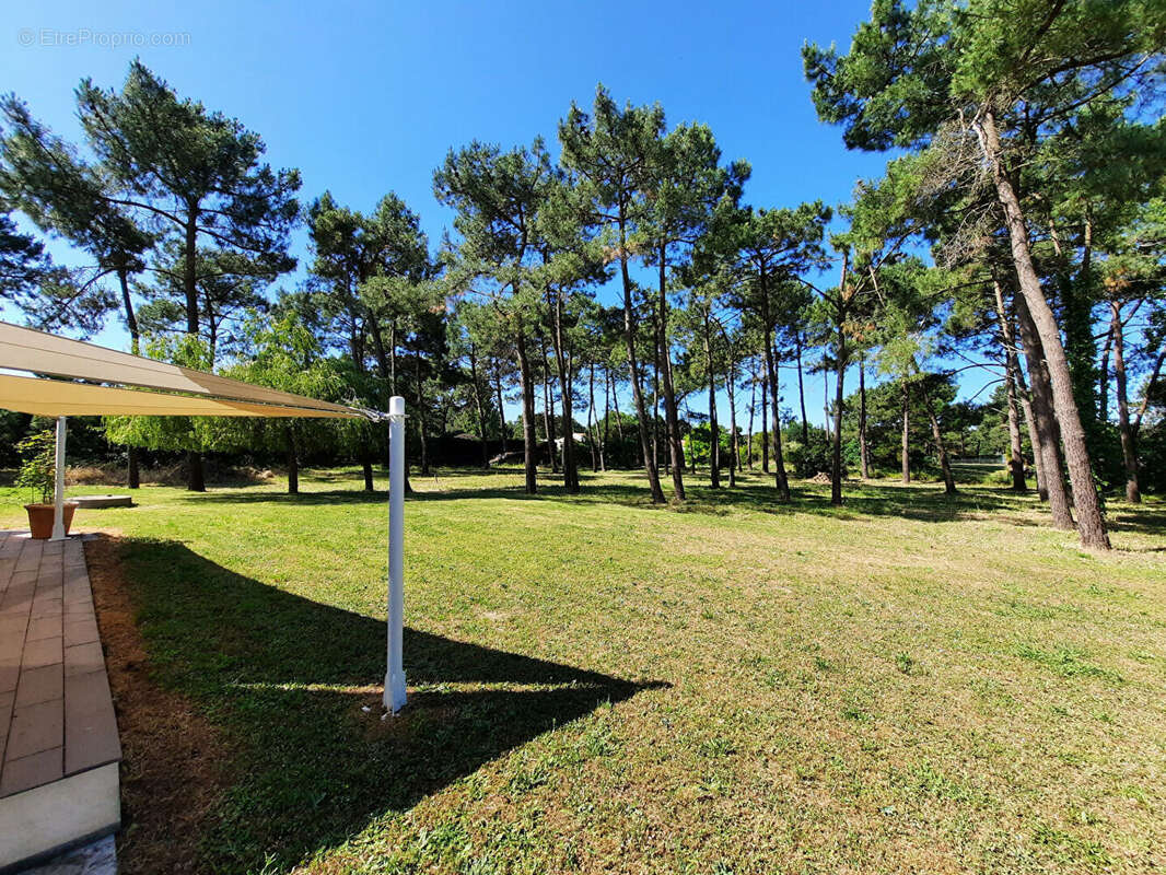 Maison à L'AIGUILLON-SUR-MER