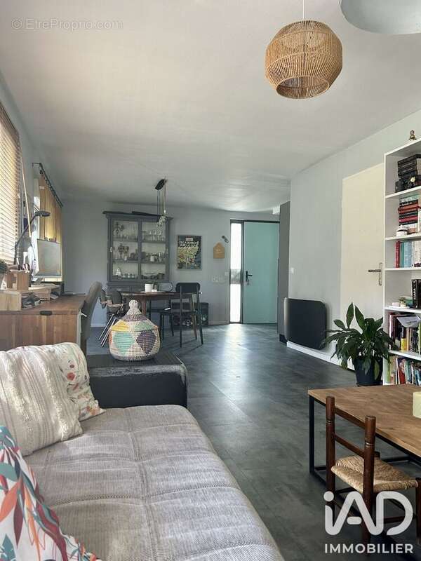 Maison 91 m² à Crezancy  - photo 4
