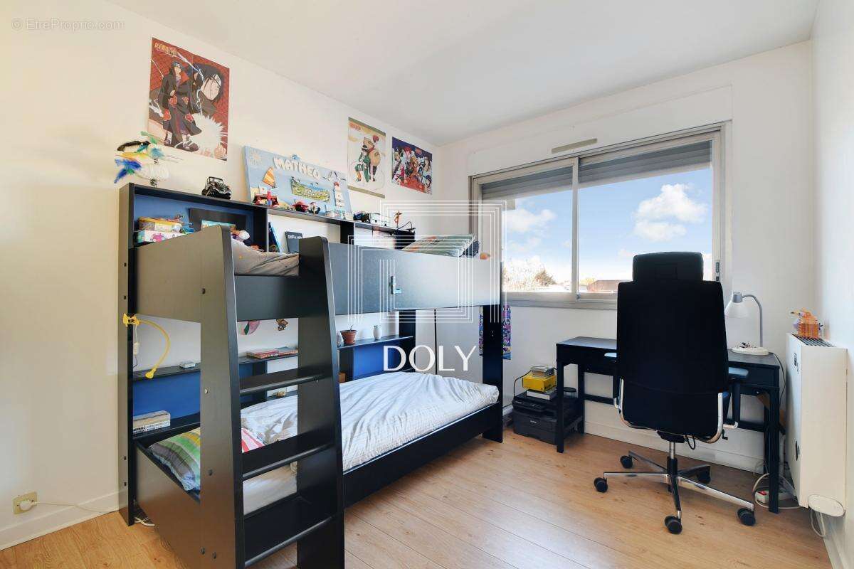 Appartement à RUEIL-MALMAISON