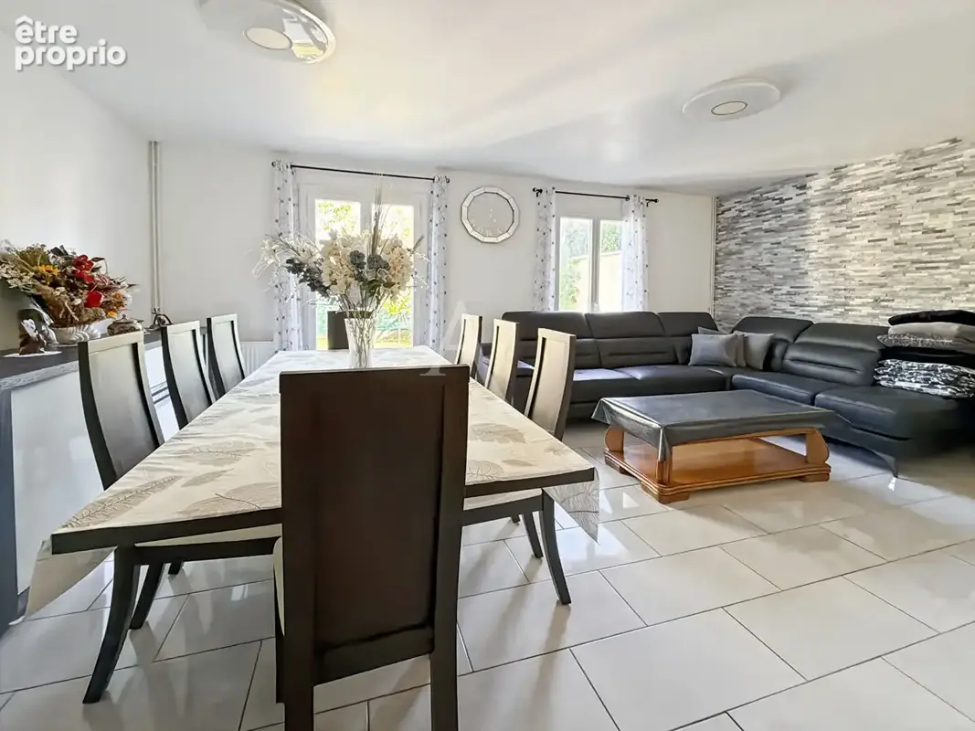 Maison Jouy Le Moutier 4 chambres sans travaux ! - photo 2