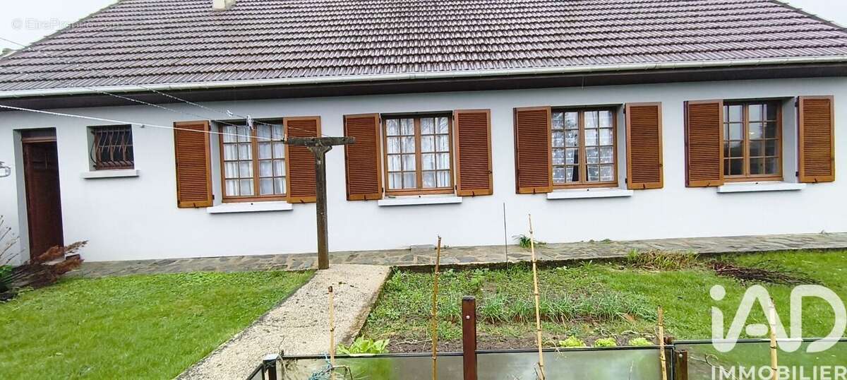 Photo 4 - Maison à QUERQUEVILLE