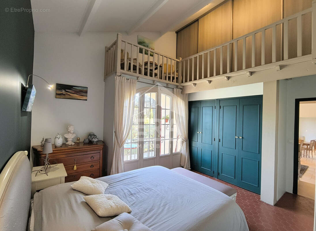 Maison à MAZAN