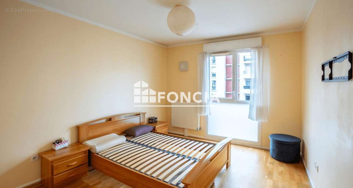 Appartement à SAINT-DENIS