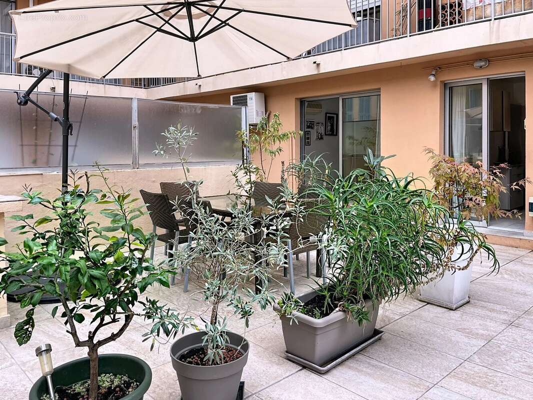 Appartement à NICE