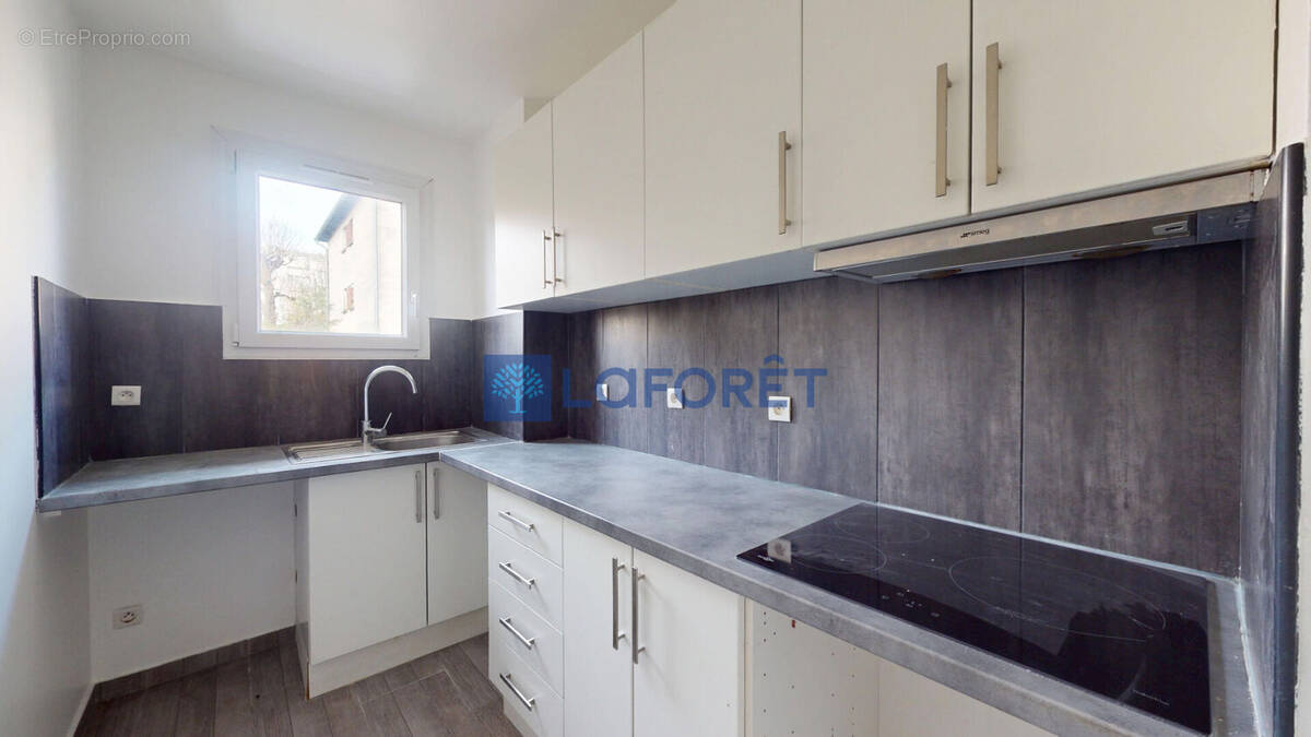Appartement à ATHIS-MONS