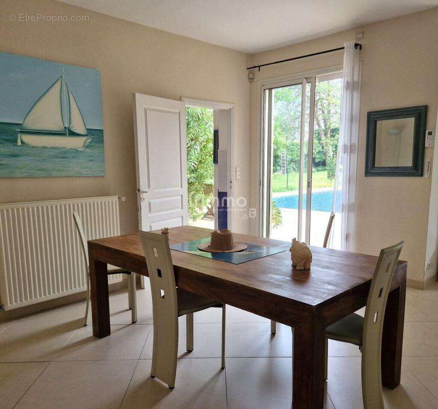 Maison à LE BOUSCAT