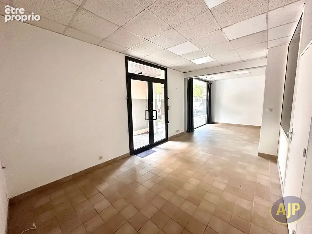 Local commercial Nantes 50 m2 - photo 2