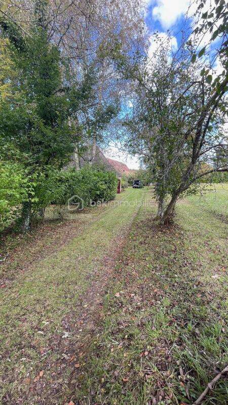 Maison à PRESSIGNAC-VICQ