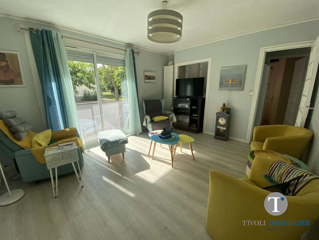 Appartement 64 m² à Merignac  - photo 2