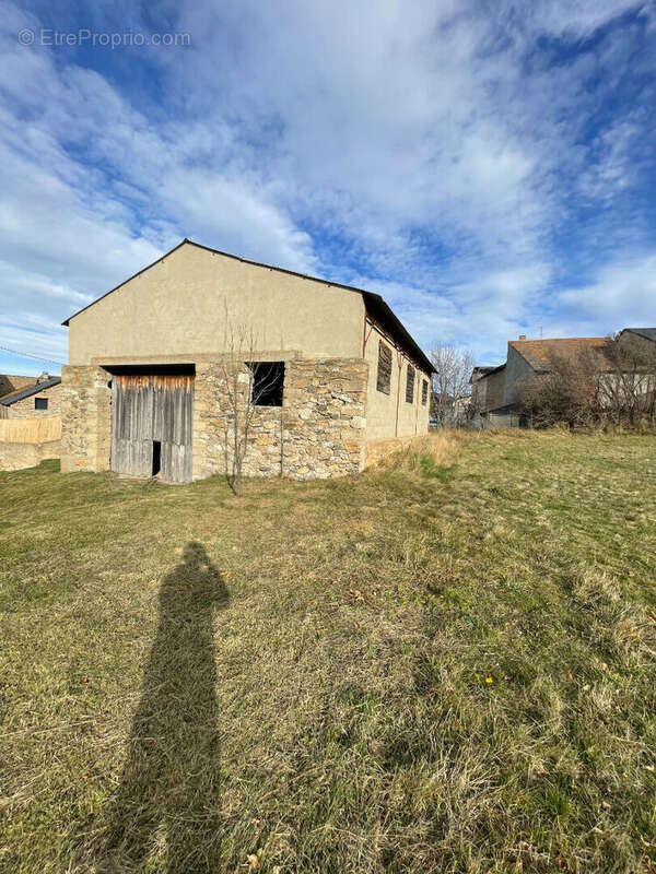 Terrain à SAINT-PIERRE-DELS-FORCATS