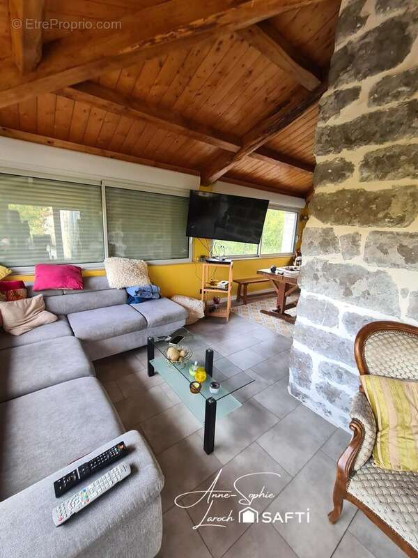 Photo 2 - Maison à LABEAUME