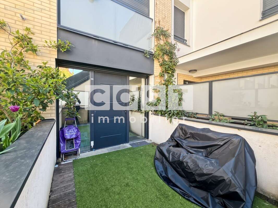 Appartement à BOIS-COLOMBES