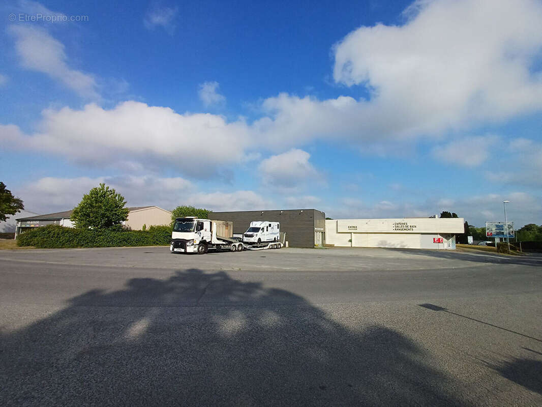 Commerce à SAINT-LO