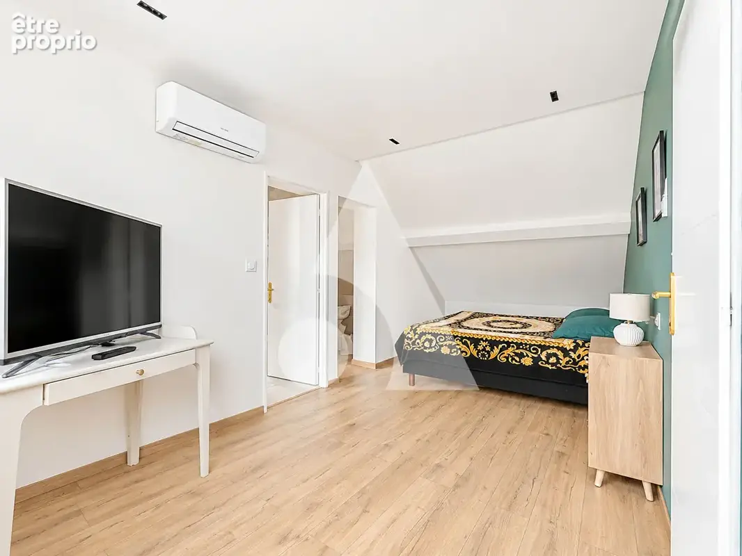 Appartement T4 duplex dernier étage 74 m² -2 balcons ? Gap centre - photo 2