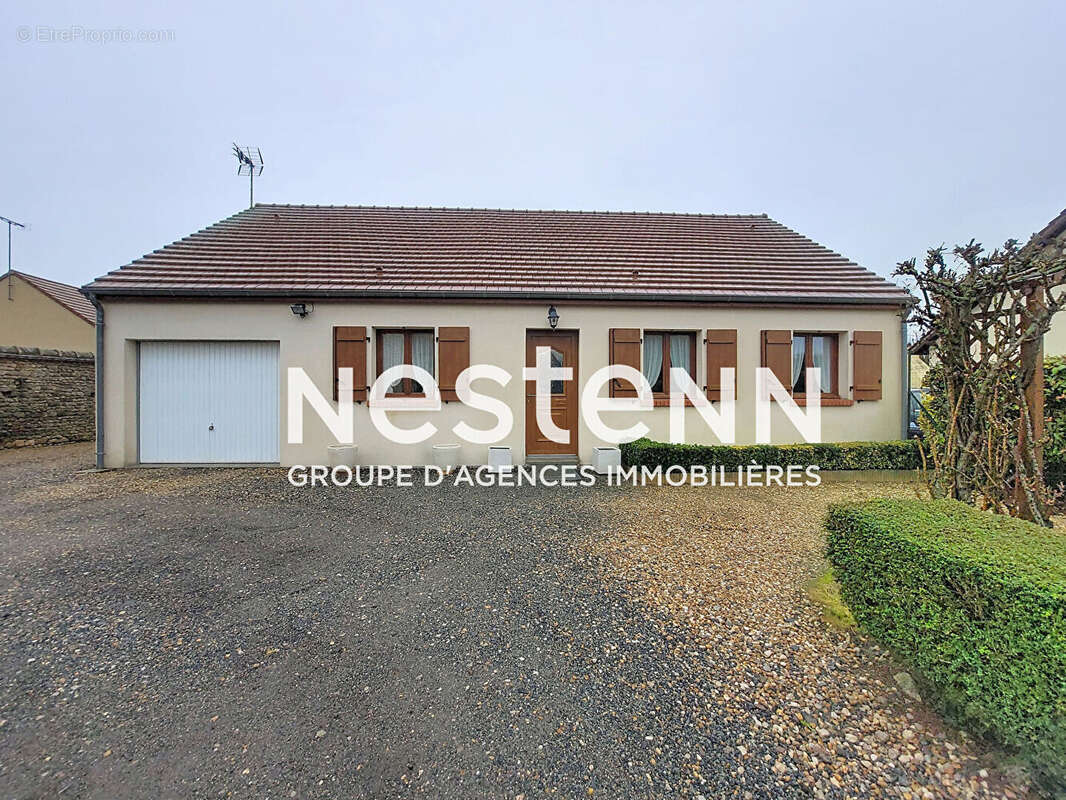 Maison à ANGERVILLE