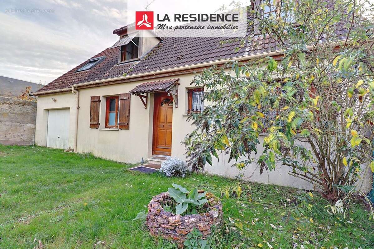 Maison à RAMBOUILLET