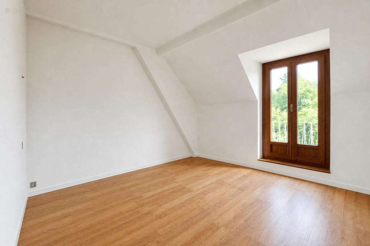Maison de 5 pièces de 99 m² à Bourdenay - photo 8