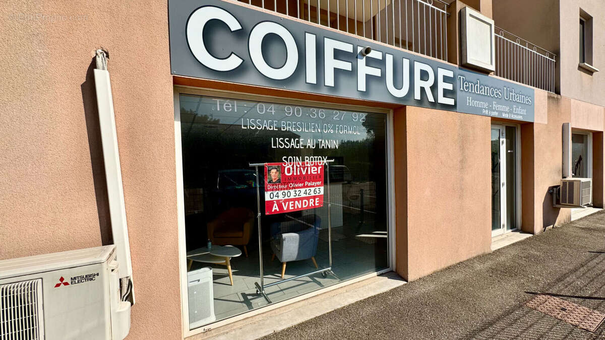 Commerce à ALTHEN-DES-PALUDS