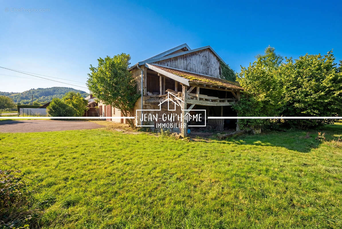 Maison à LA NEUVEVILLE-DEVANT-LEPANGES