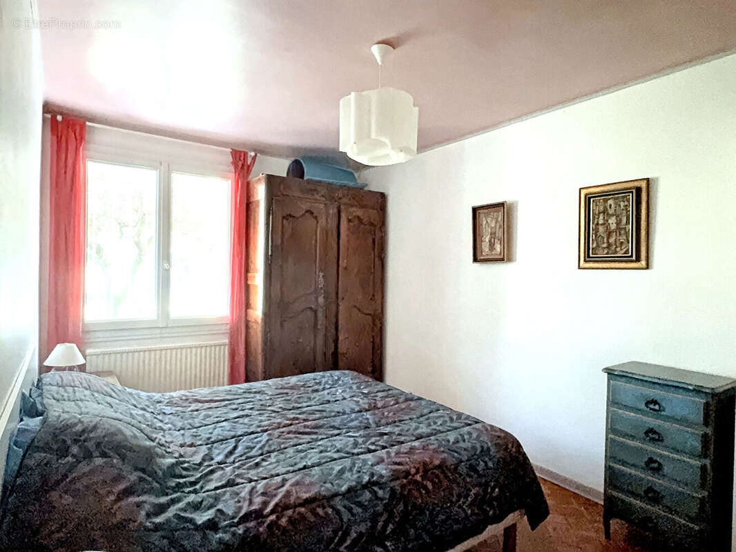 Maison à VILLENEUVE-LES-AVIGNON