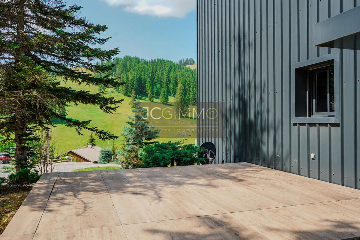 Superbe appartement triplex dans un chalet avec vue dominante et garage - photo 8