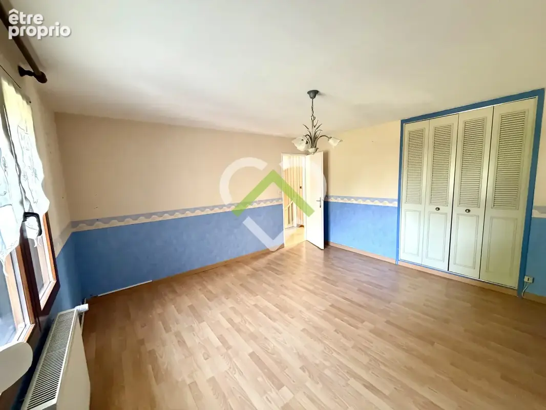 Maison familiale aux beaux volumes à vendre VILLENEUVE D'ASCQ - photo 10