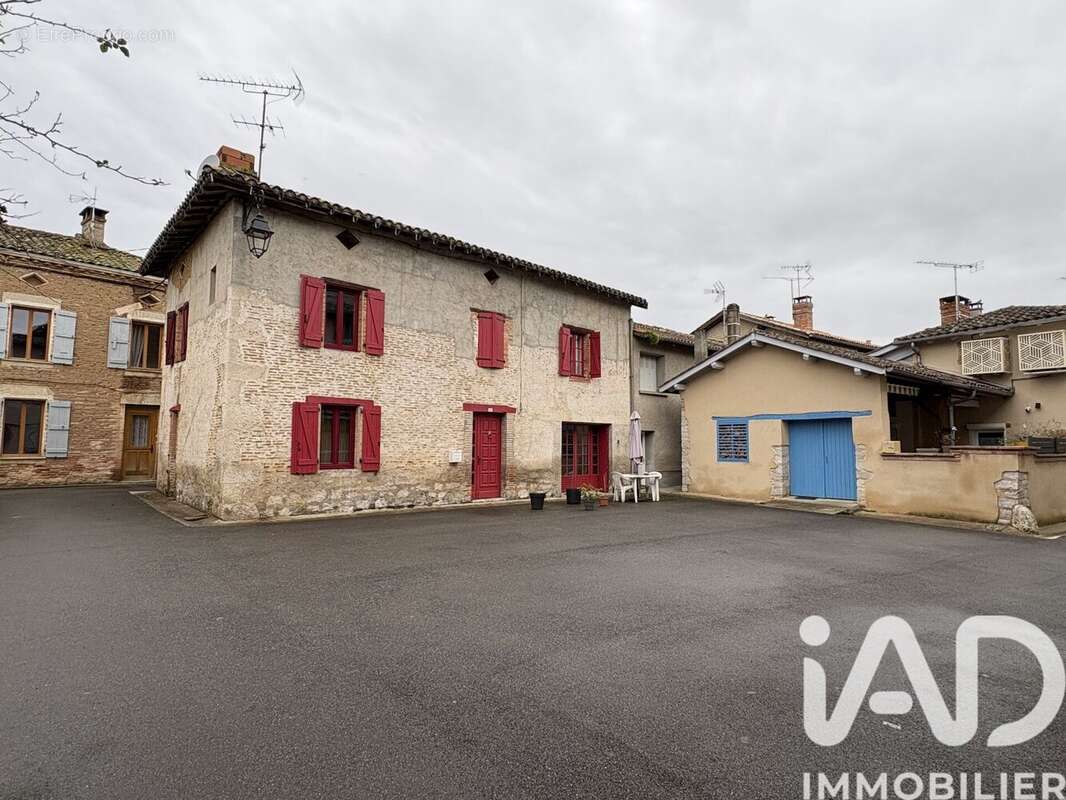 Maison 116 m² à Bioule  - photo 2