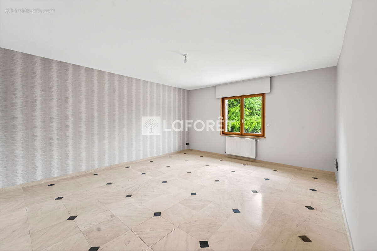 Maison à GOEULZIN