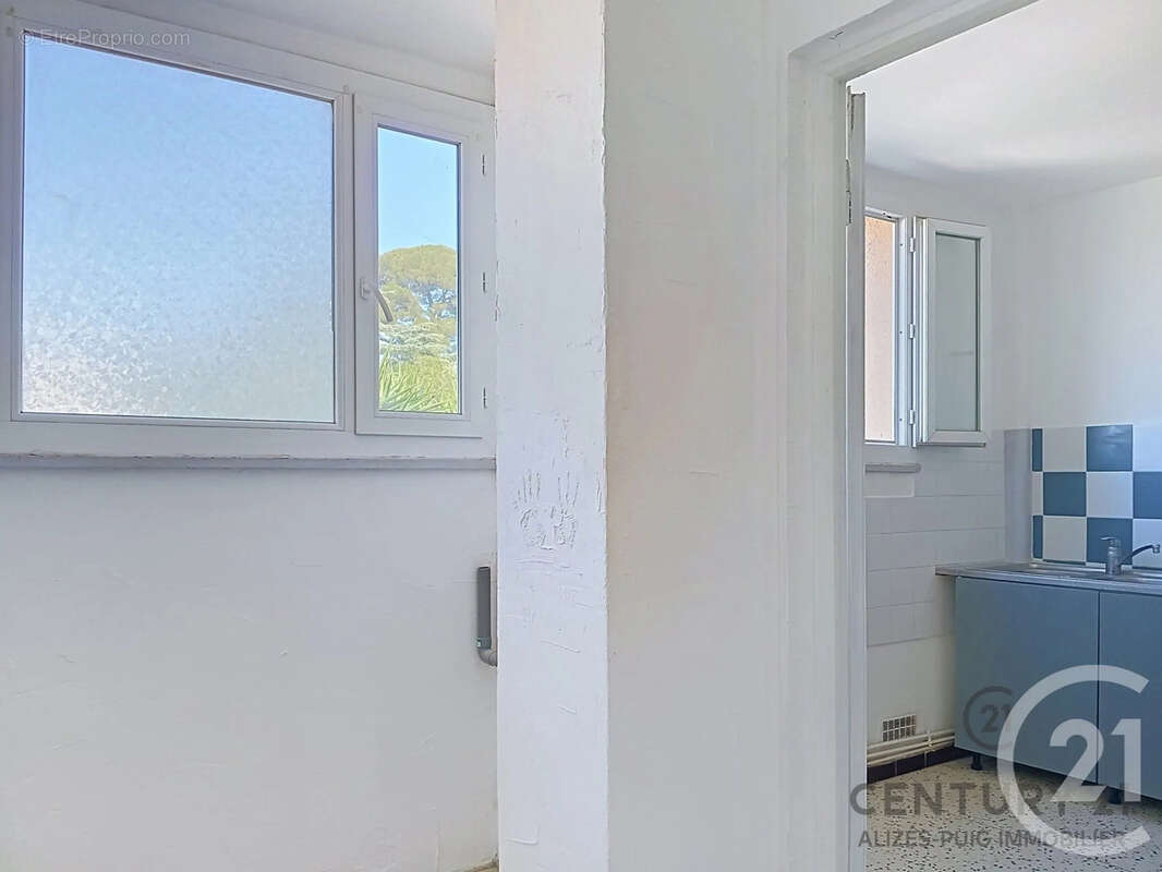 Appartement 81 m² à Sete  - photo 6