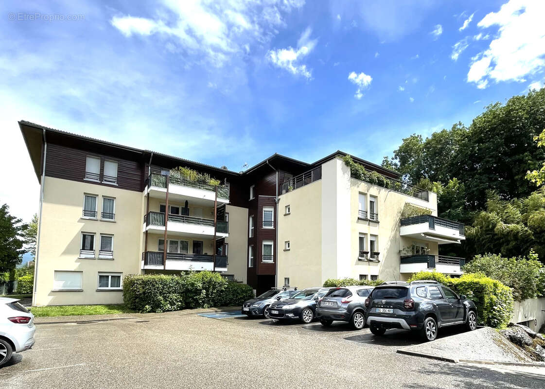 Appartement à VARCES-ALLIERES-ET-RISSET