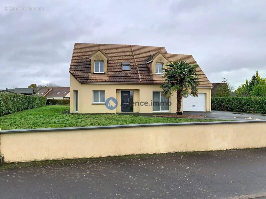 Maison à VOUVRAY-SUR-LOIR