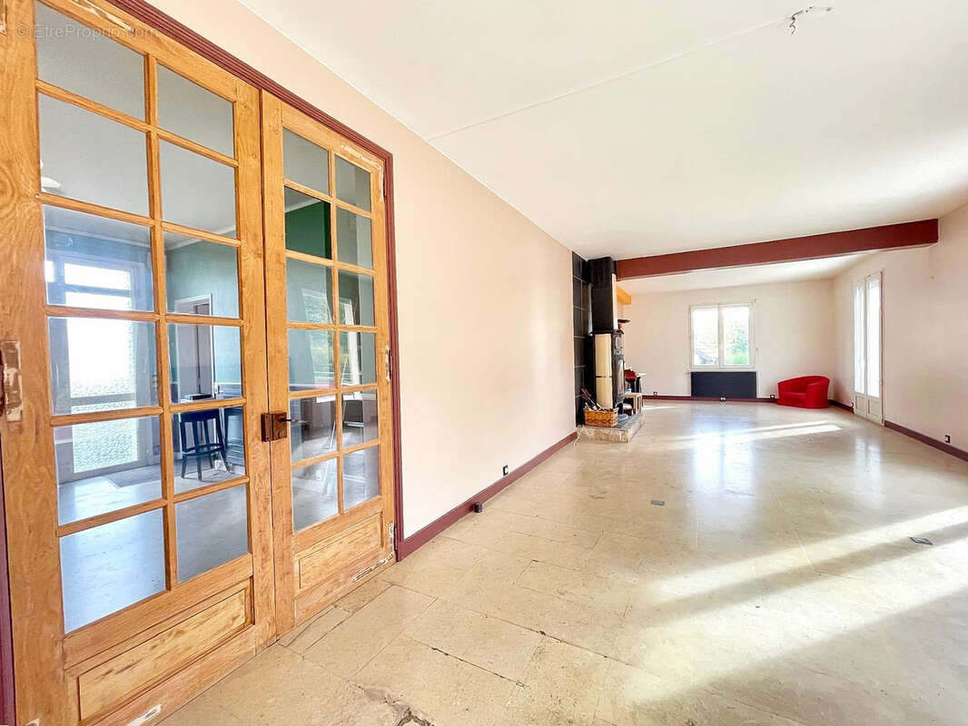 Maison à VAL-DE-VESLE