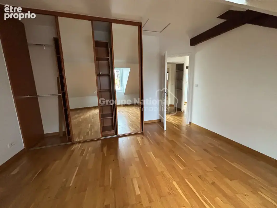 Maison de ville de 5 pièces - photo 6