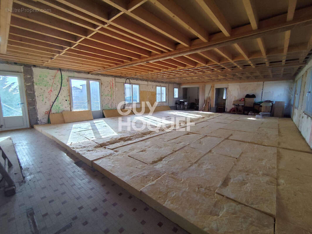 Appartement à CHAMPOLY