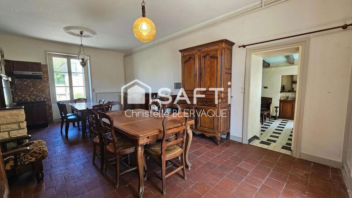 Maison 120 m² à Maire  - photo 5