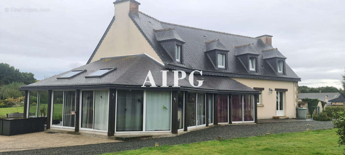 Maison à PLUDUAL
