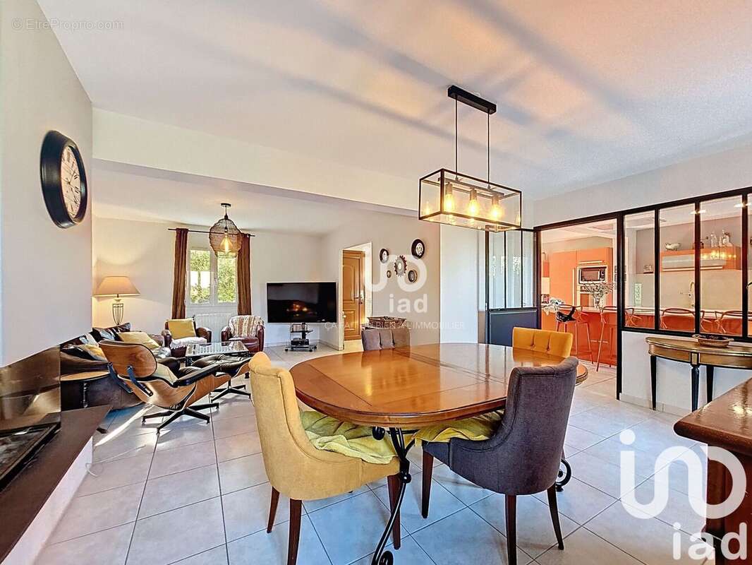 Photo 2 - Maison à SOINDRES