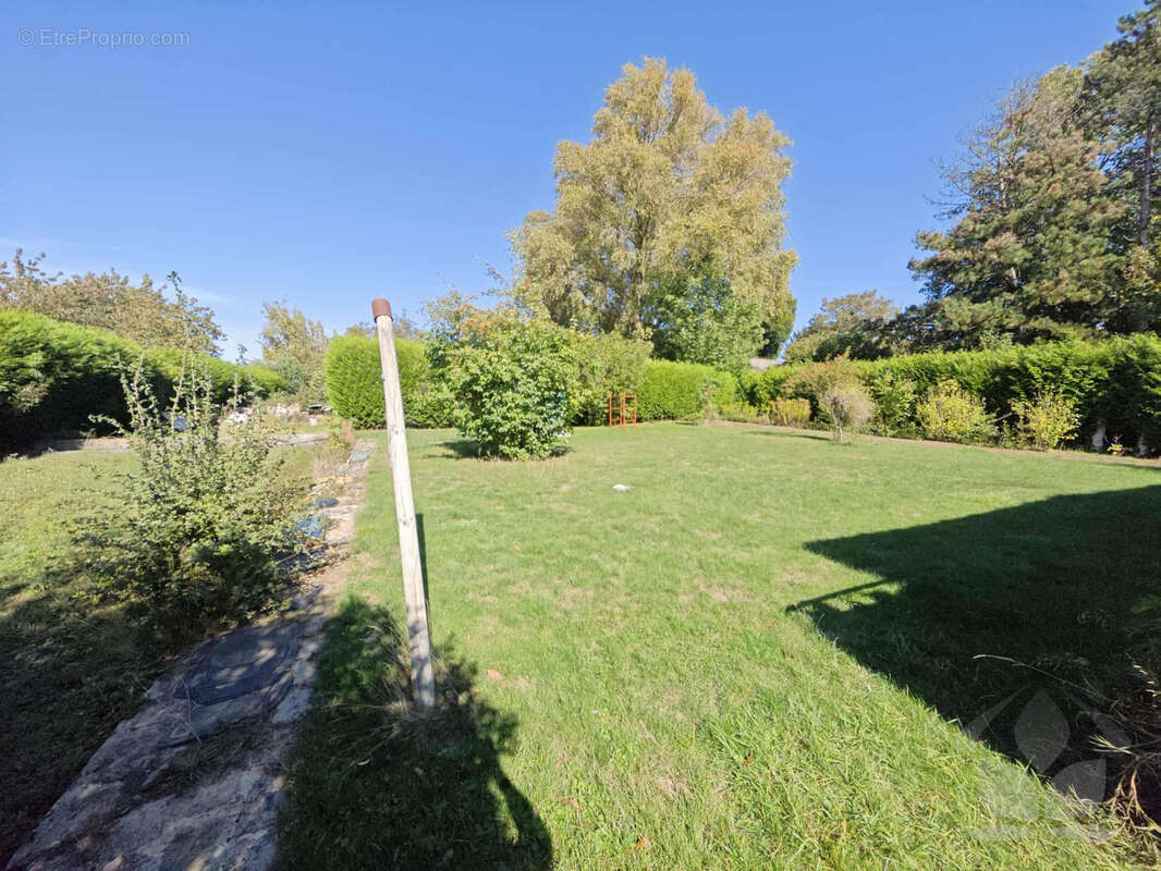 Maison à WALINCOURT-SELVIGNY