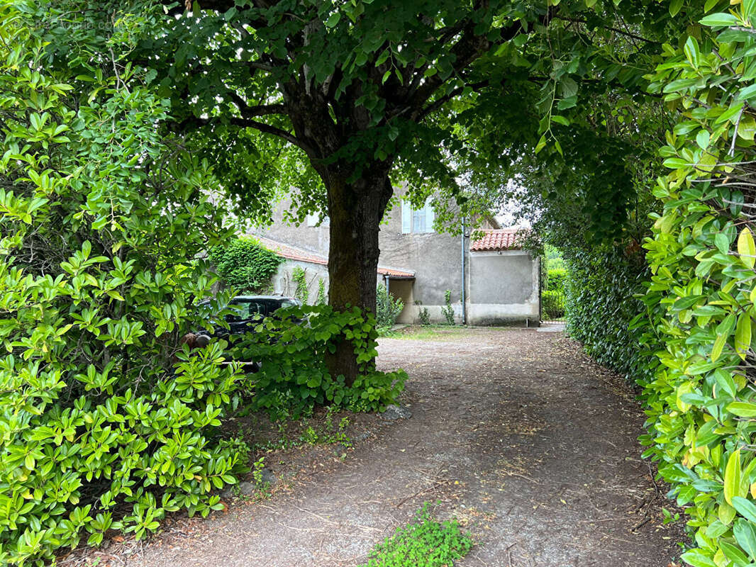 Maison à SAINTE-FOY-LA-GRANDE