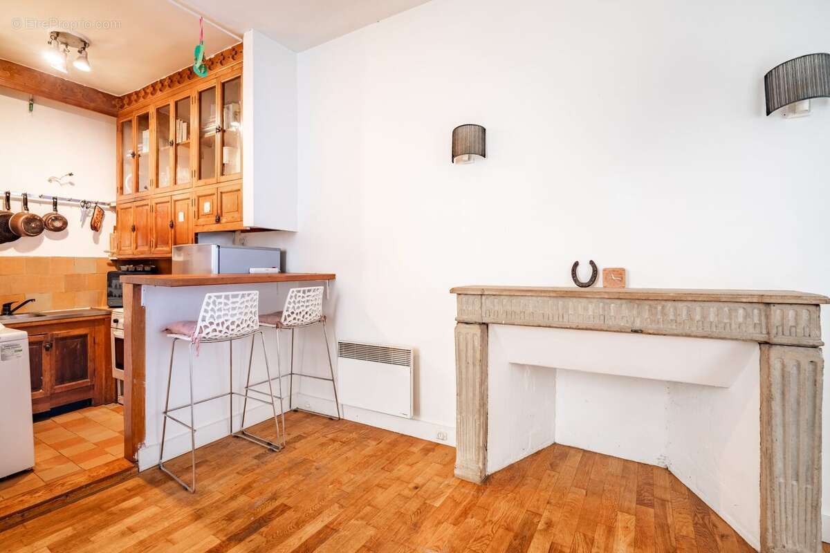 Appartement à PARIS-2E