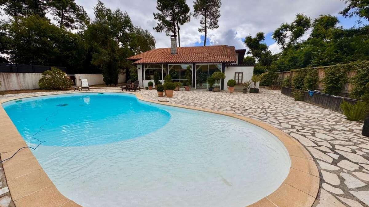 Maison à LEGE-CAP-FERRET