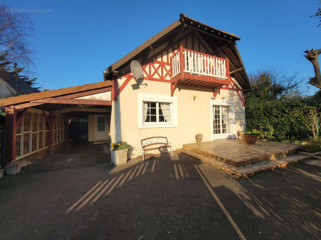 Maison à MERVILLE-FRANCEVILLE-PLAGE