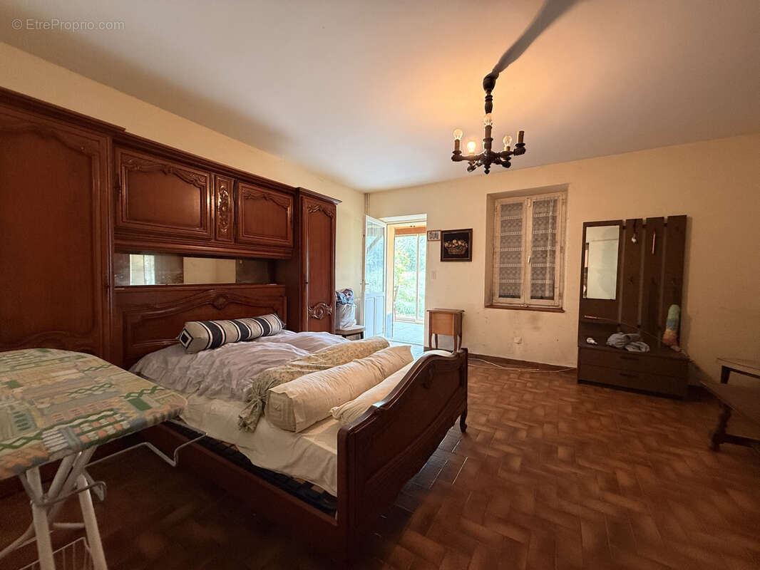 Maison à MONSEMPRON-LIBOS