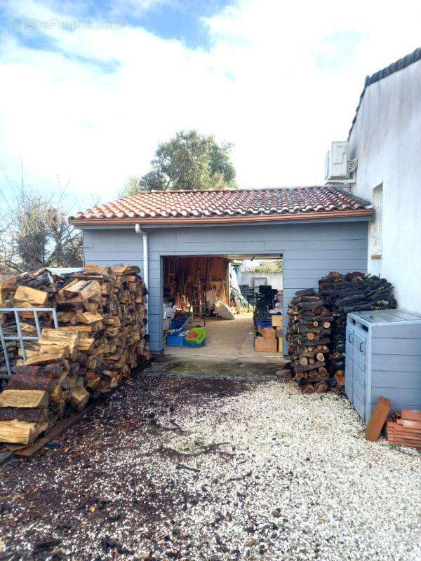 Maison à GONFARON