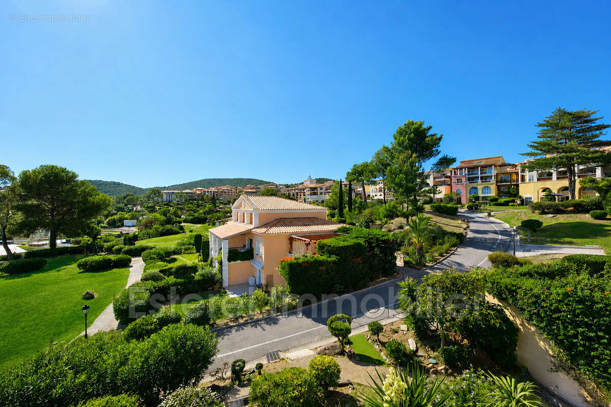 Appartement 27 m² à Saint-Raphael  - photo 2