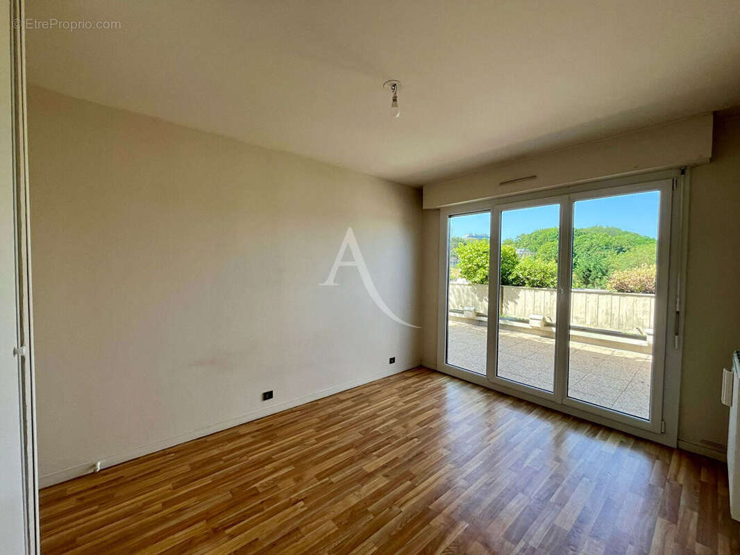 A VENDRE - Appartement Melun 3 pièces avec terrasse - photo 3
