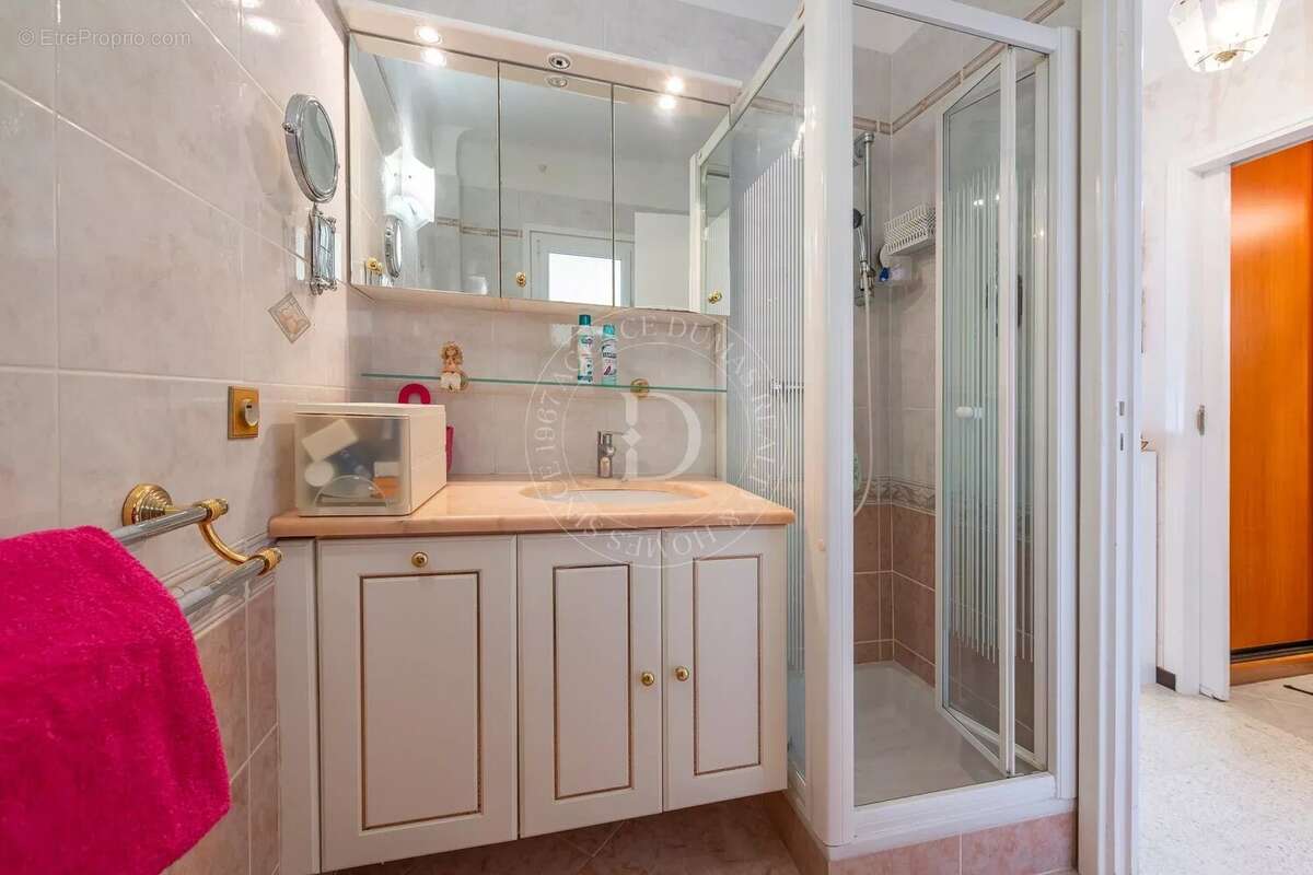 Appartement à BEAULIEU-SUR-MER