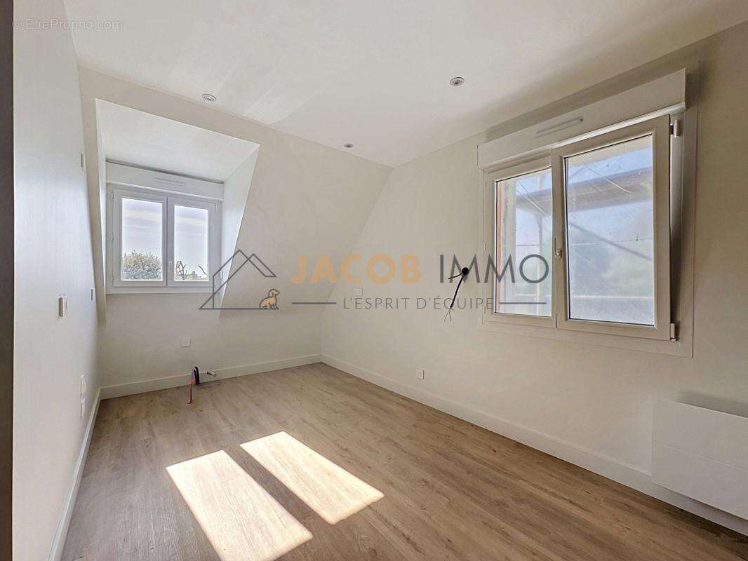 T3 neuf 58 m² – Résidence Ti Mezeg – Bourg à pied - photo 2